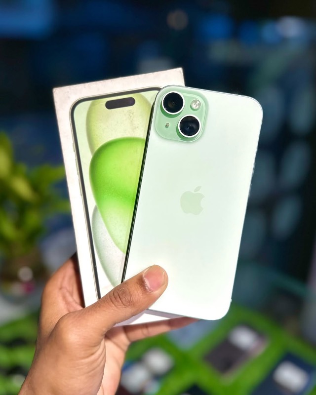 iPhone 15